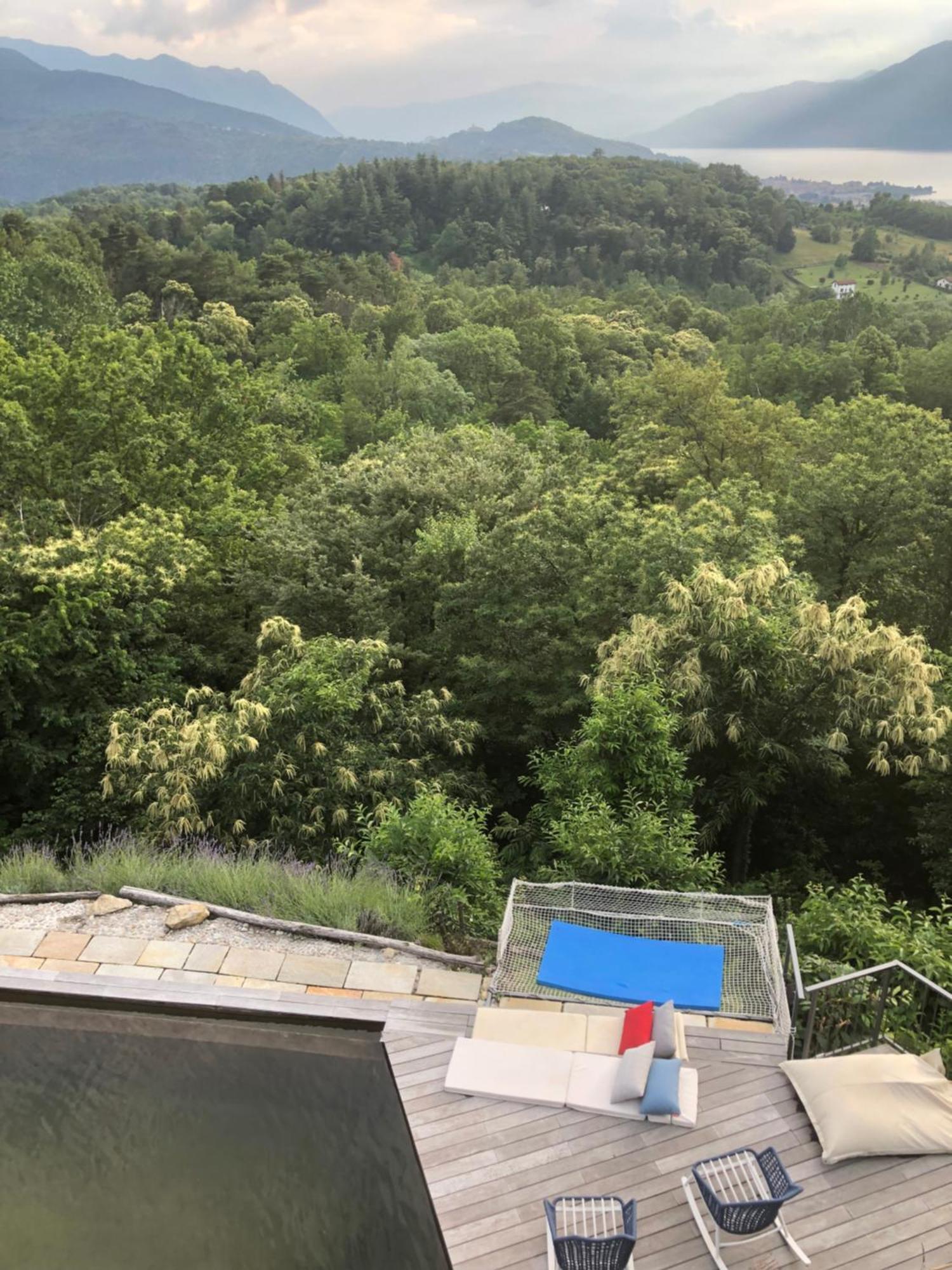 Agriturismo Voeuja Lago Maggiore Луино Экстерьер фото