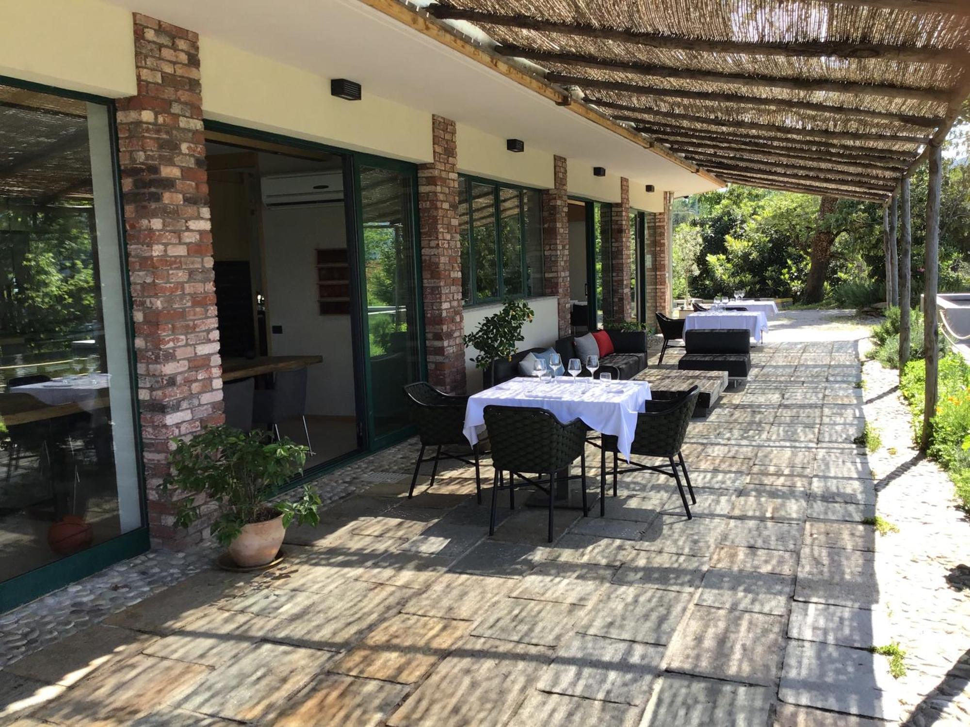 Agriturismo Voeuja Lago Maggiore Луино Экстерьер фото