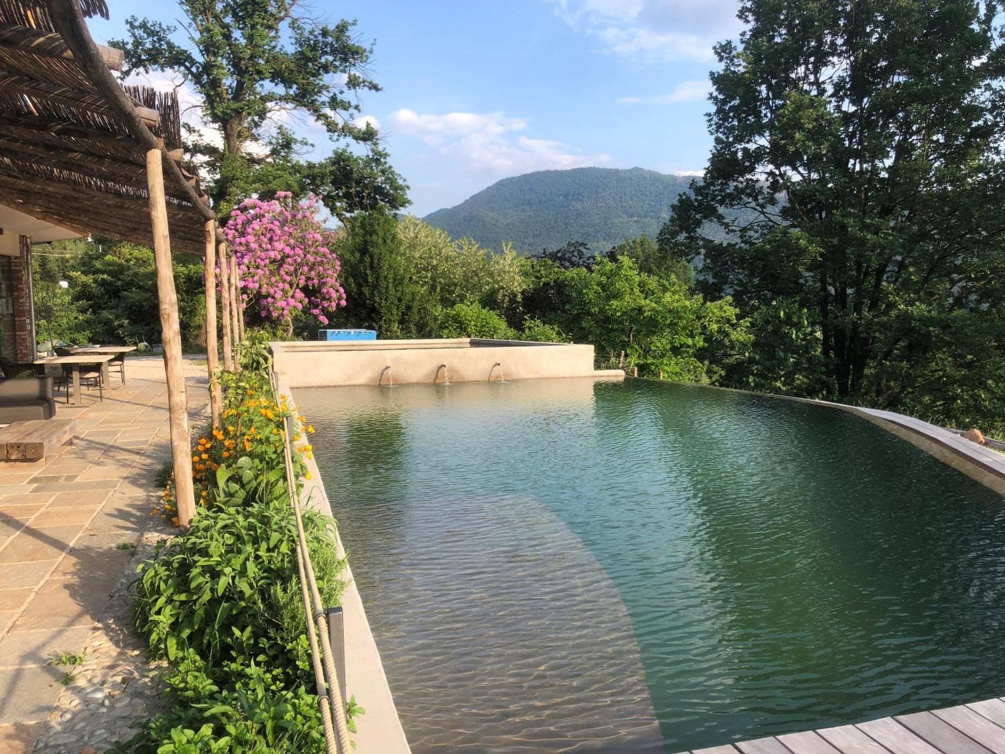 Agriturismo Voeuja Lago Maggiore Луино Экстерьер фото